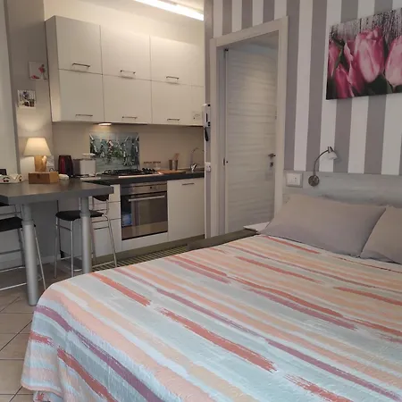 Petite Maison * Como